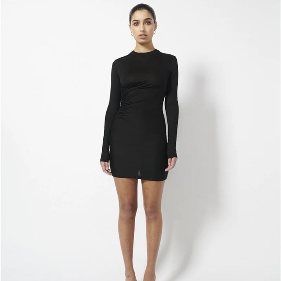 NINETY PERCENT

Tencel Crew Neck Ruched Dress small - Picture 1 of 9